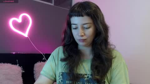 Snapshot of hannah_hexx chatting on 05-02-26, 03:33 HannahHexx online show from 05-02-26, 03:33