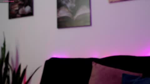 Snapshot of hannah_hexx chatting on 05-22-26, 03:35 HannahHexx online show from 05-22-26, 03:35