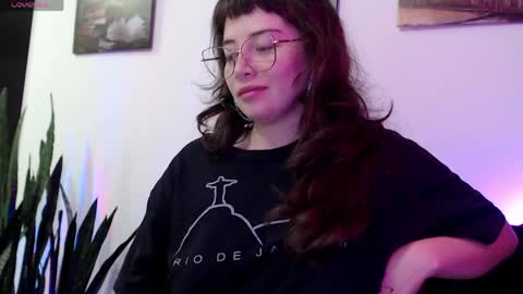 Snapshot of hannah_hexx chatting on 05-27-26, 01:57 HannahHexx online show from 05-27-26, 01:57
