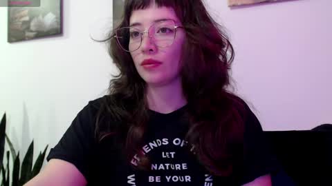 Snapshot of hannah_hexx chatting on 05-28-26, 03:04 HannahHexx online show from 05-28-26, 03:04