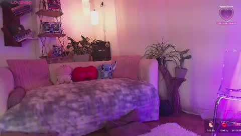 hannah_lovee online show from 07-18-26, 03:11