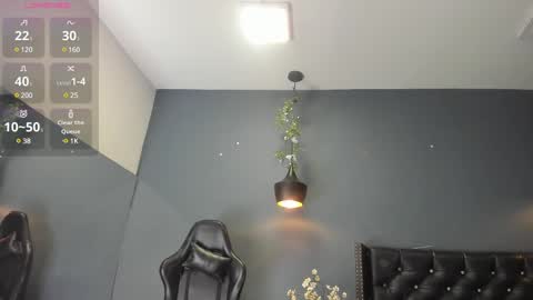 Snapshot of hannah_miller__ chatting on 01-25-25, 11:13 HANNAH MILLER online show from 01-25-25, 11:13
