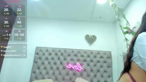 Snapshot of hannah_miller__ chatting on 09-09-25, 05:45 HANNAH MILLER online show from 09-09-25, 05:45