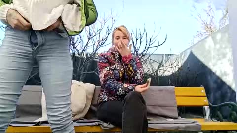 Rose online show from 01-25-25, 10:19