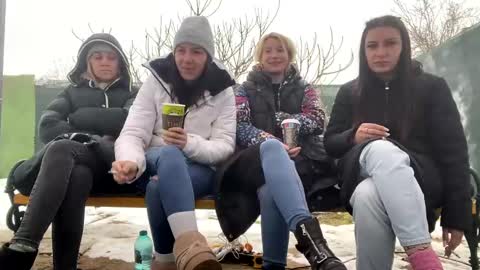 Rose online show from 02-27-25, 06:50