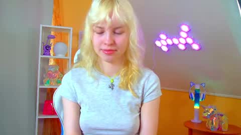 Hannah online show from 04-30-26, 07:04