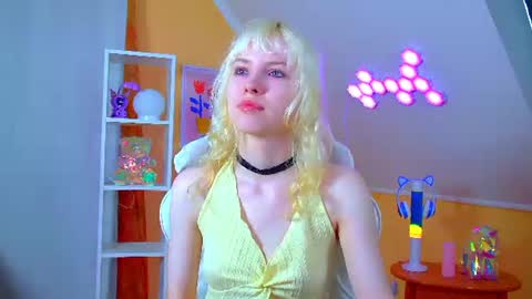 Hannah online show from 06-14-26, 06:15