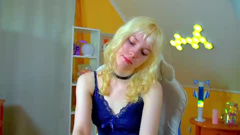 Hannah online show from 06-24-26, 06:23
