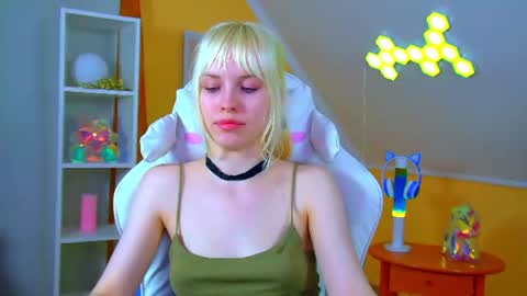 Hannah online show from 07-05-26, 06:15
