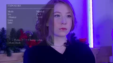 Pearl online show from 12-17-25, 03:34