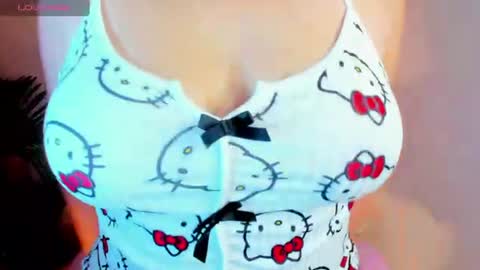 Snapshot of hannamiller_1 chatting on 06-13-26, 02:09 Hanna Miller online show from 06-13-26, 02:09