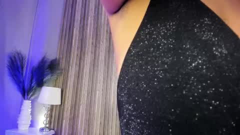 HannaPaola online show from 03-28-26, 10:42