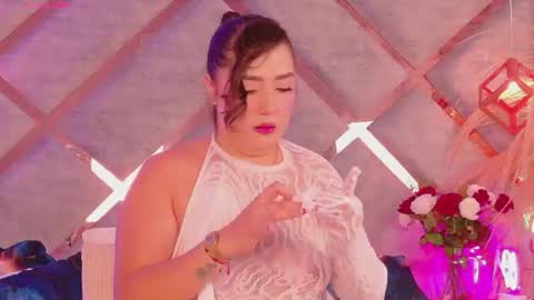 hannaprada1 online show from 07-08-26, 11:26