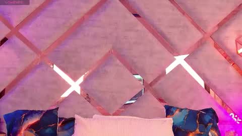 hannaprada1 online show from 07-16-26, 11:27