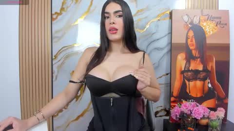Snapshot of hannaroosseee chatting on 04-22-26, 06:53 hannaroosseee online show from 04-22-26, 06:53