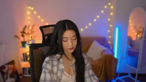 Snapshot of hannarosie chatting on 04-29-26, 06:25 hannarosie online show from 04-29-26, 06:25