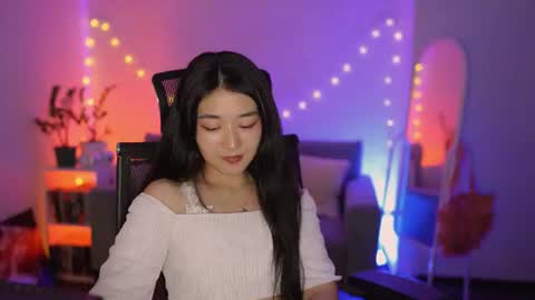 Snapshot of hannarosie chatting on 06-19-26, 04:33 hannarosie online show from 06-19-26, 04:33
