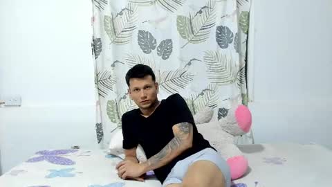 Snapshot of hannasexmatheu chatting on 06-28-26, 01:00 hannasexmatheu online show from 06-28-26, 01:00