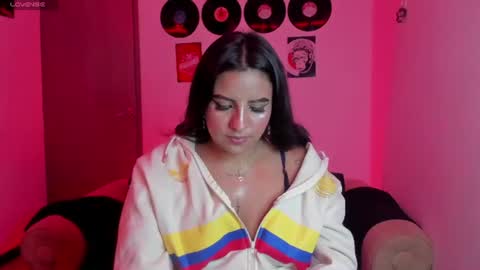 Snapshot of hannasofia chatting on 07-03-26, 11:33 sofia online show from 07-03-26, 11:33