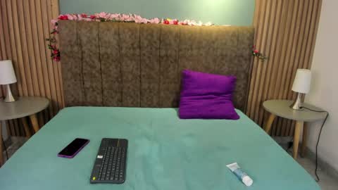 hannawen_ online show from 05-04-26, 07:54
