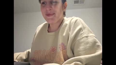 Sabrina online show from 09-27-25, 05:23