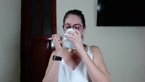 hanny_333 online show from 01-17-25, 09:28