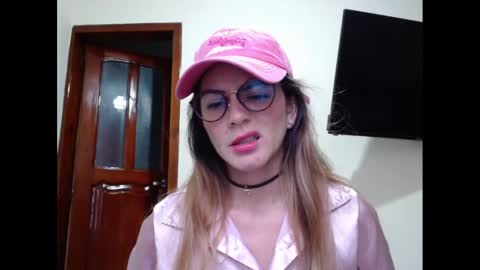 hanny_333 online show from 01-26-25, 11:39