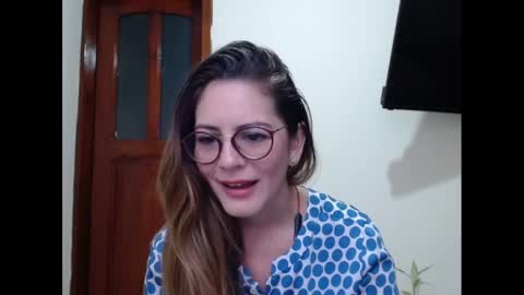 hanny_333 online show from 01-31-25, 12:51