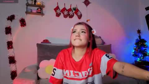 Snapshot of hanny__bunny chatting on 12-15-25, 08:51 HANNY online show from 12-15-25, 08:51