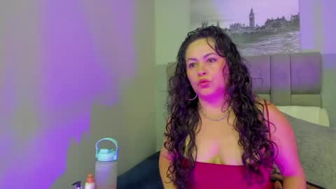 Hanny  online show from 07-17-26, 12:01
