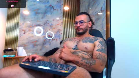 hanz_col online show from 12-26-24, 04:21