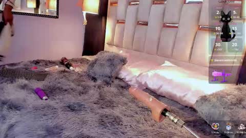 Snapshot of hanzking01 chatting on 10-31-25, 04:52 Hanzking01 online show from 10-31-25, 04:52