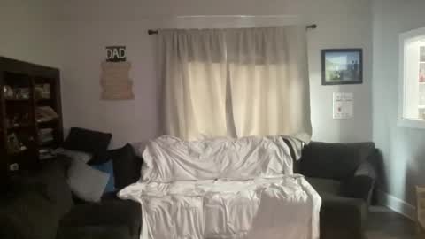 DadBod online show from 11-25-25, 04:51