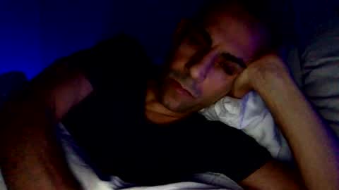 Snapshot of happy2334 chatting on 12-26-24, 01:43 skysky6969 online show from 12-26-24, 01:43