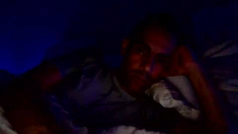 Snapshot of happy2334 chatting on 01-13-25, 01:17 skysky6969 online show from 01-13-25, 01:17