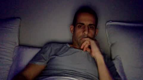 Snapshot of happy2334 chatting on 10-28-25, 01:03 skysky6969 online show from 10-28-25, 01:03