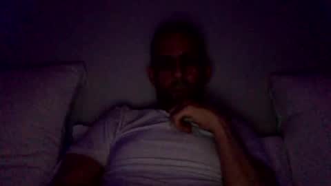 Snapshot of happy2334 chatting on 03-22-26, 12:52 skysky6969 online show from 03-22-26, 12:52