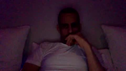 Snapshot of happy2334 chatting on 03-25-26, 02:56 skysky6969 online show from 03-25-26, 02:56