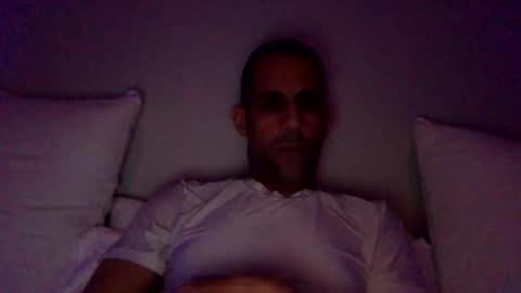 Snapshot of happy2334 chatting on 03-27-26, 02:50 skysky6969 online show from 03-27-26, 02:50