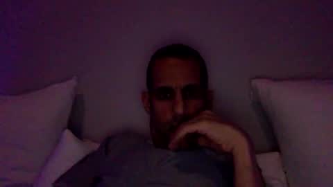 Snapshot of happy2334 chatting on 03-29-26, 04:29 skysky6969 online show from 03-29-26, 04:29