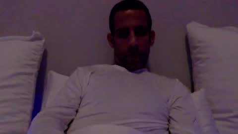 Snapshot of happy2334 chatting on 07-02-26, 01:17 skysky6969 online show from 07-02-26, 01:17