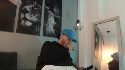 Snapshot of happy_hot7 chatting on 01-22-25, 03:09 happy_hot7 online show from 01-22-25, 03:09