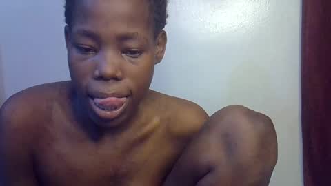 happy_kienyeji online show from 12-15-25, 09:08