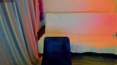 Stephanie online show from 10-16-25, 06:42