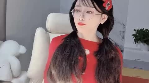 Snapshot of happysweetie168 chatting on 02-20-25, 07:12 Daisy online show from 02-20-25, 07:12