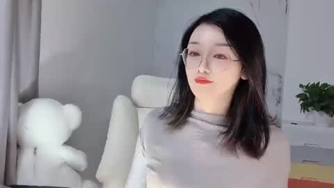 Snapshot of happysweetie168 chatting on 02-27-25, 06:40 Daisy online show from 02-27-25, 06:40