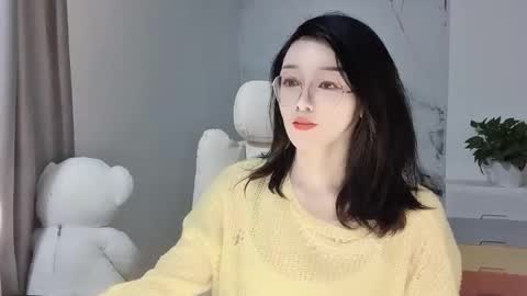 Snapshot of happysweetie168 chatting on 03-11-25, 07:58 Daisy online show from 03-11-25, 07:58