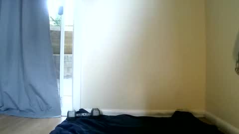 Leila online show from 03-19-26, 10:03