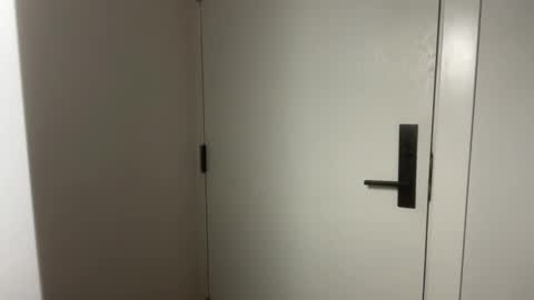 Snapshot of hard4you242 chatting on 11-04-25, 02:43 hard4you242 online show from 11-04-25, 02:43