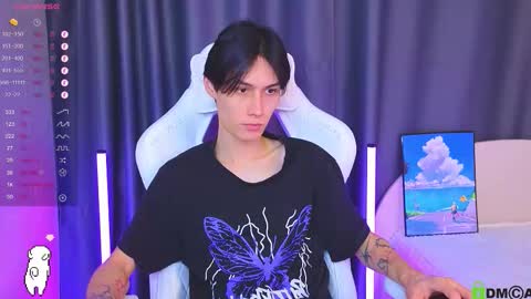 Mark online show from 12-01-25, 12:43